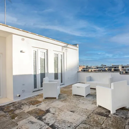 Palazzo '800 : Pastine 4*